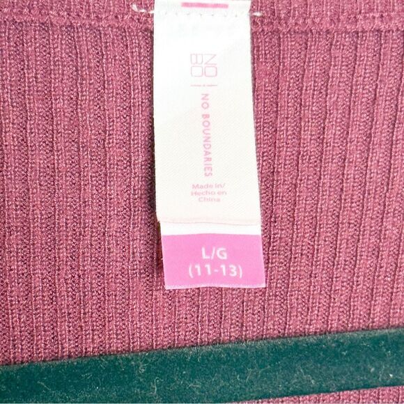 No Boundaries Women's Burgundy Lace-Up Ribbed Knit Long Sleeve Top Size L/11-13 - Picture 2 of 6